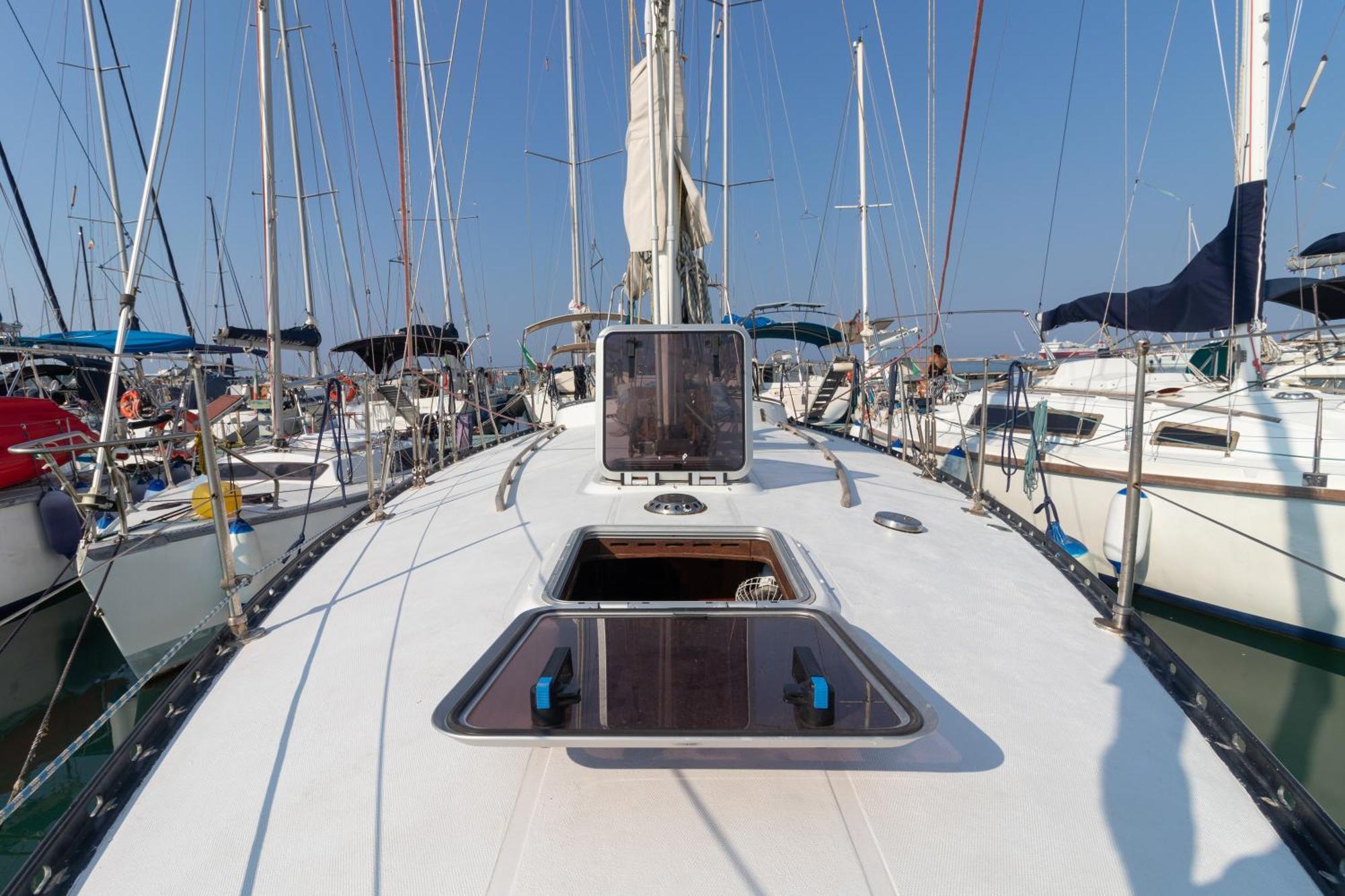 Quo Vadis Yacht Hotel Bari Luaran gambar